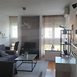 Apartament Maris