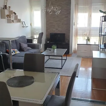 Апартаменти Maris